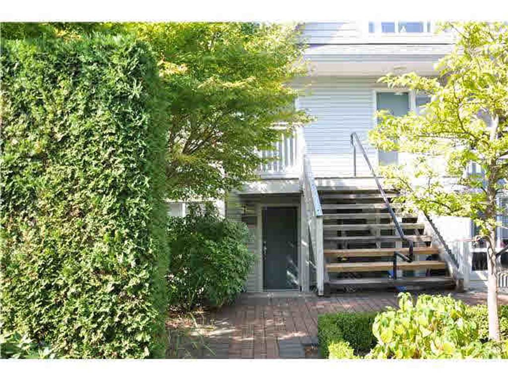 listing image 1104043496722434807