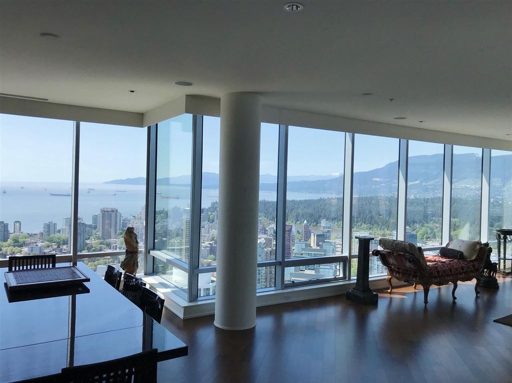 listing image 1104054077805145753