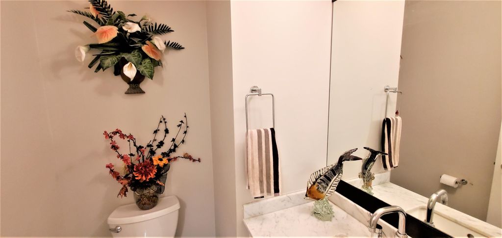 listing image 1102391546971514106