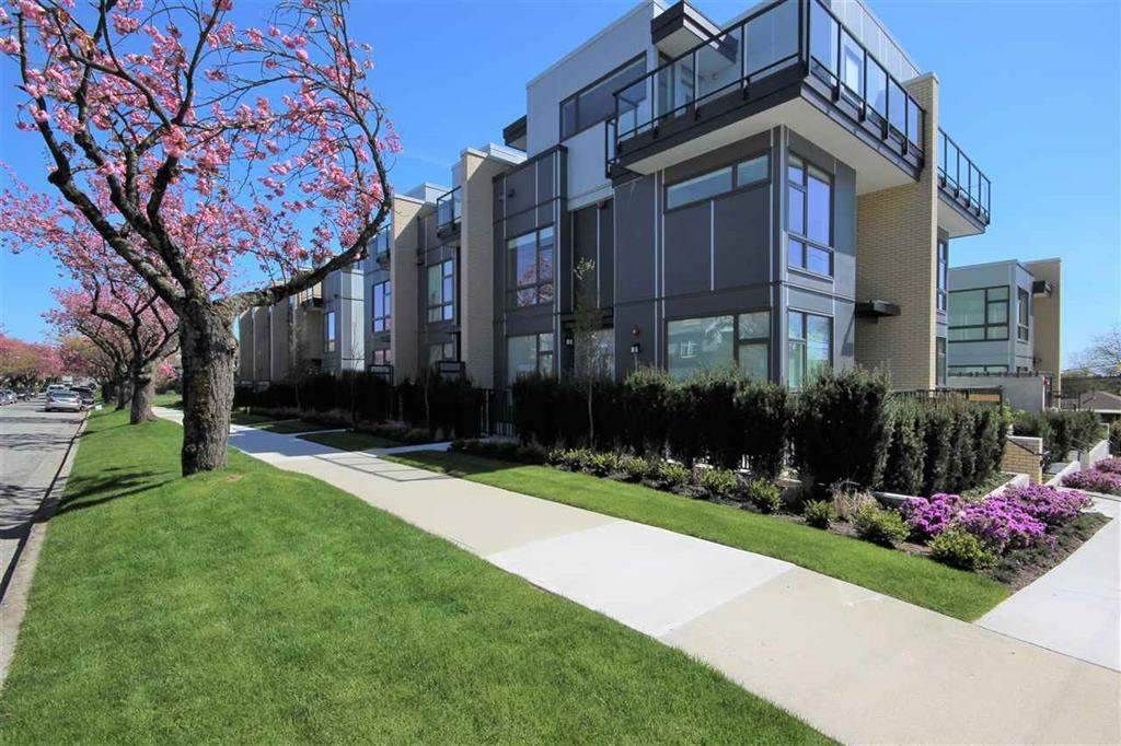 listing image 1105227257849432841