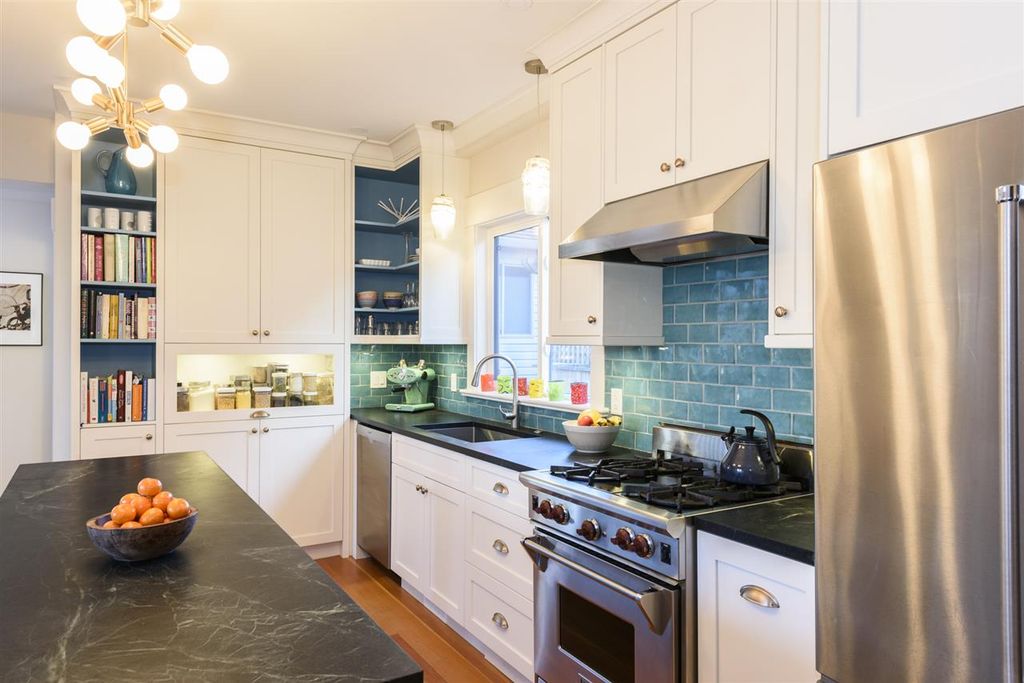 listing image 1104245341764554123