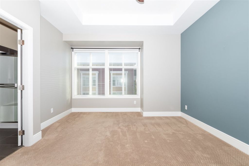 listing image 1109522295193290292
