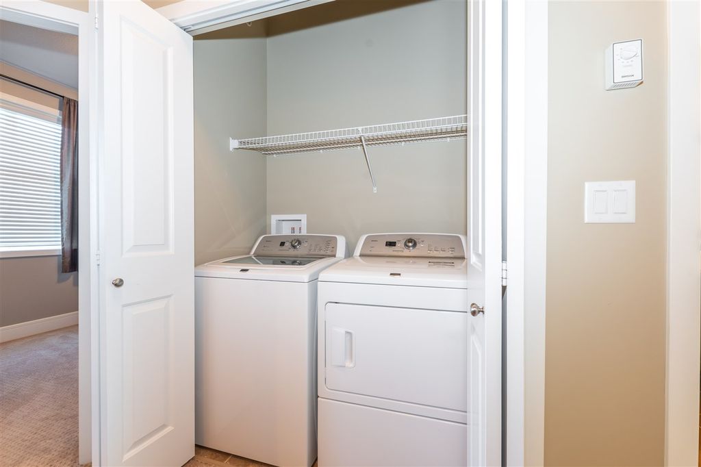 listing image 1104897246663496021