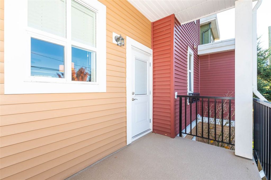 listing image 1100961811666594146