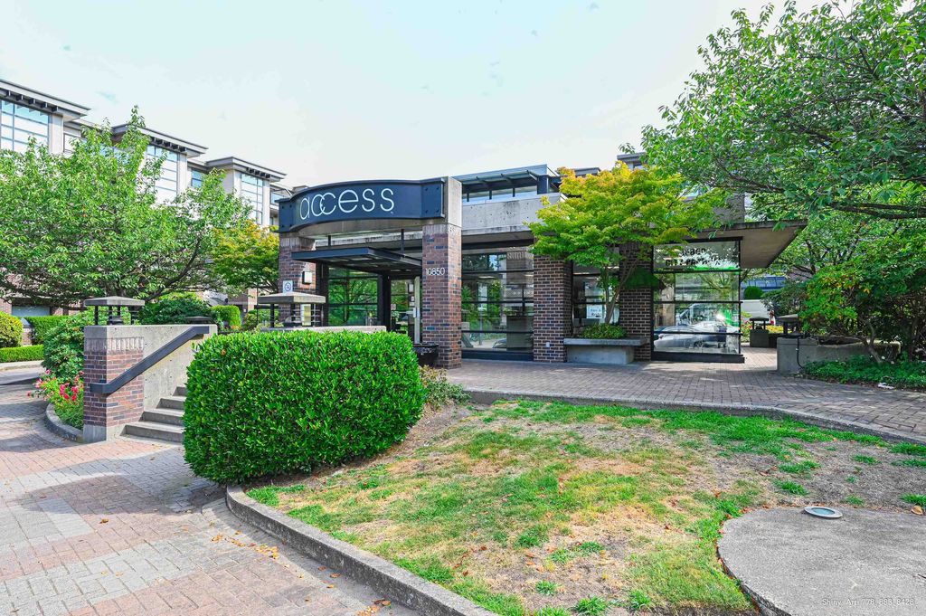 listing image 1102514985852628416
