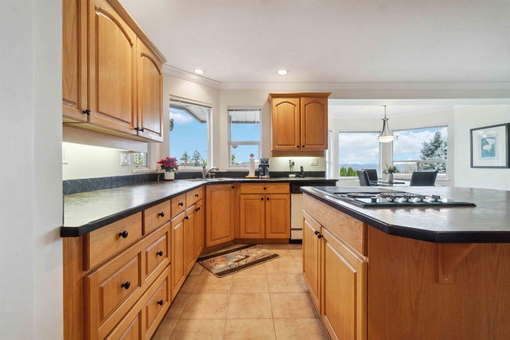 listing image 1102026648854081816