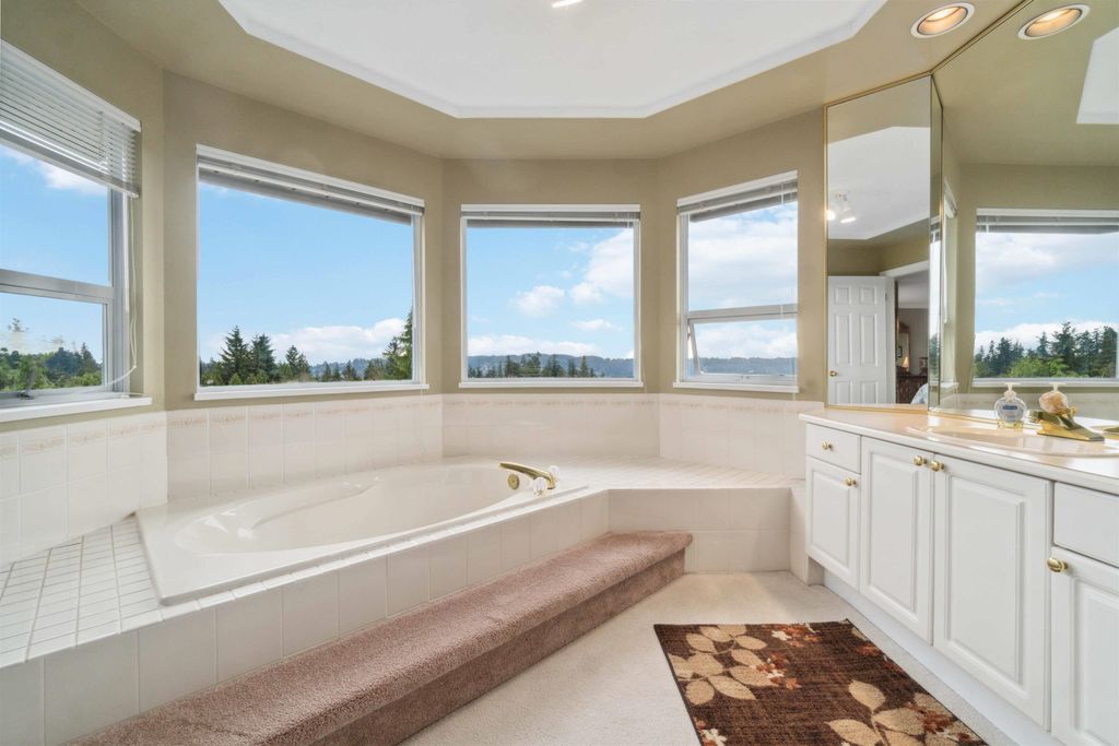 listing image 1101235912872190768