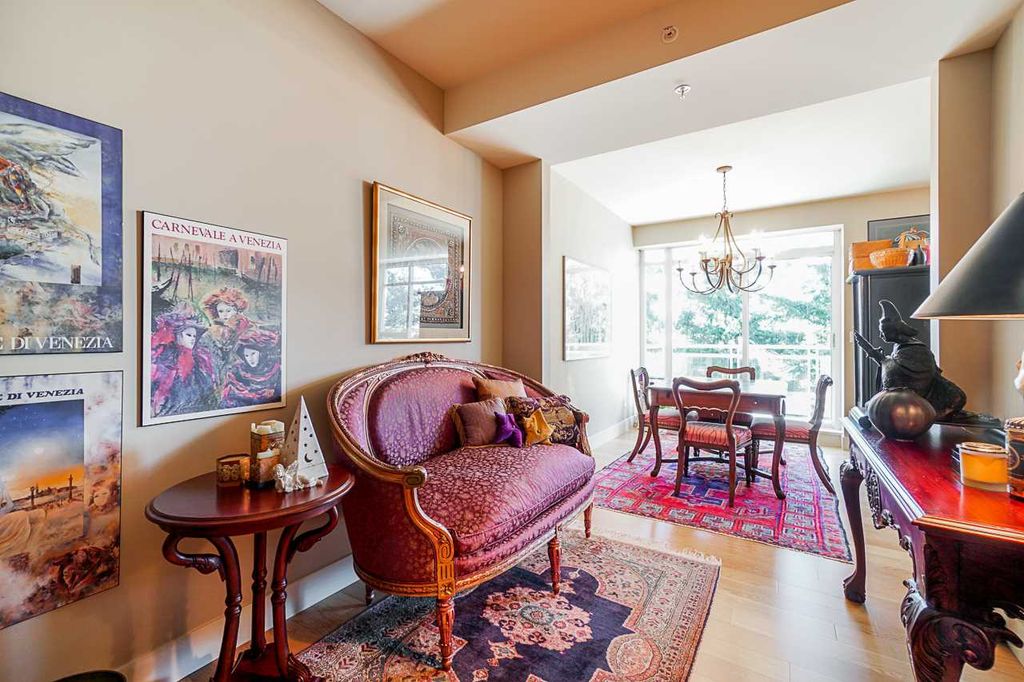 listing image 1100631616219546171