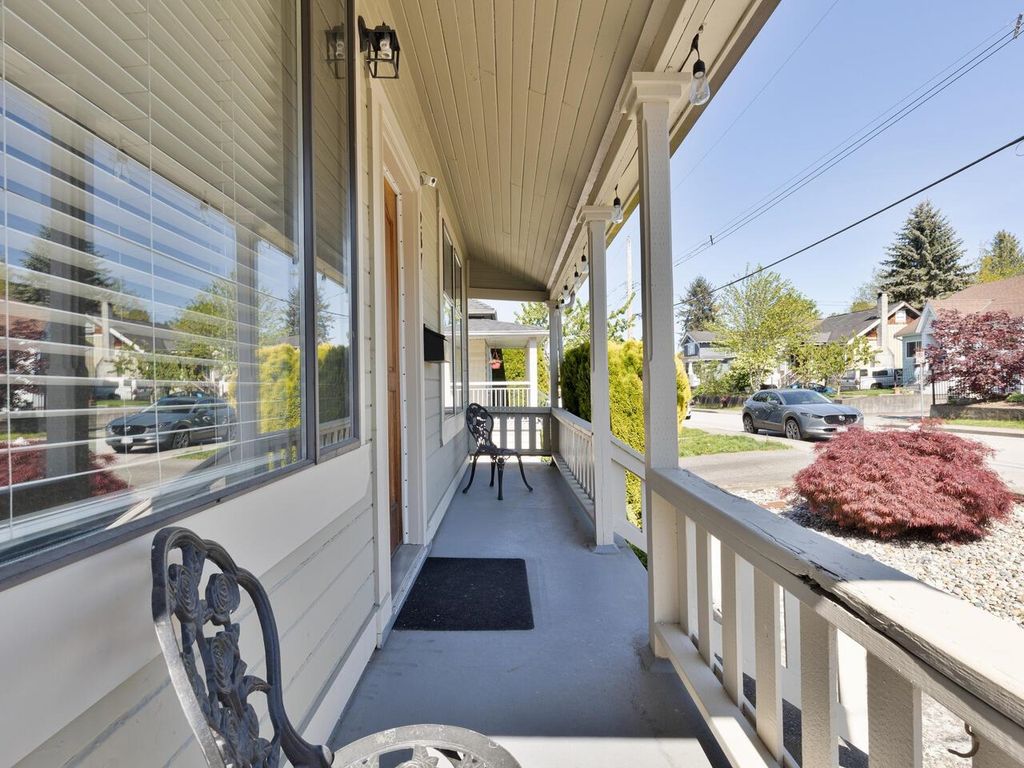 listing image 1107232837568791373