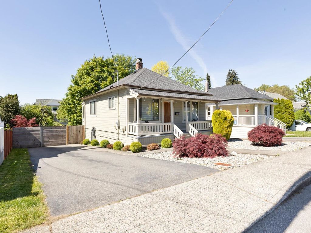 listing image 1109256263789616625