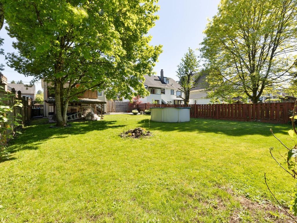 listing image 1105416278831361395