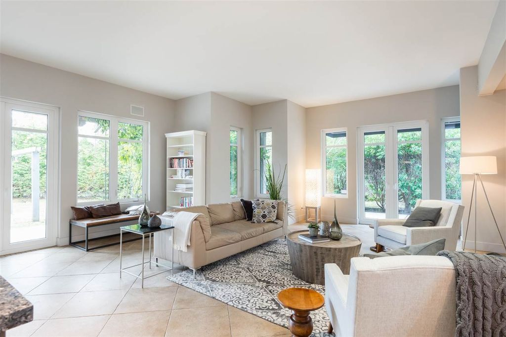 listing image 1107100054252339464