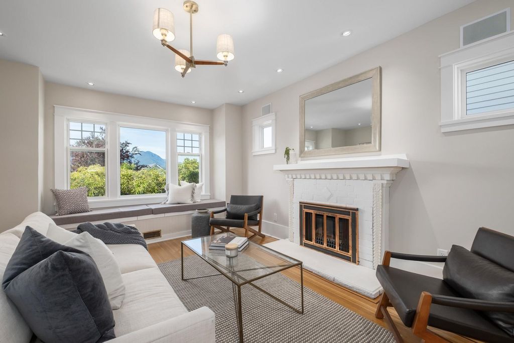 listing image 1105734779730133816