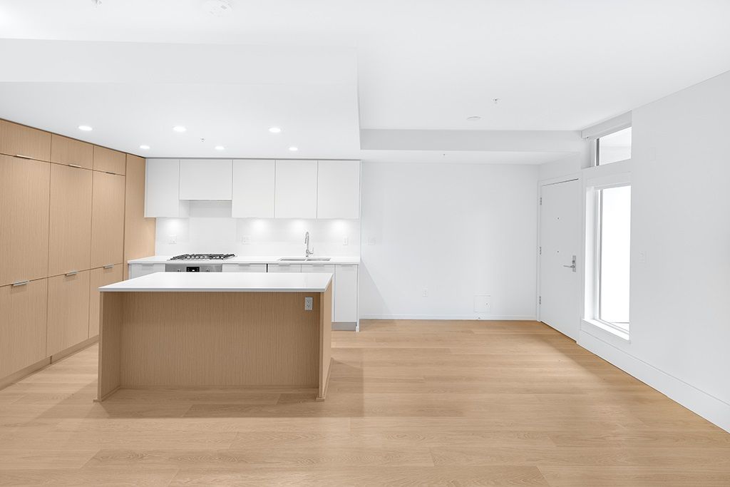 listing image 1103231227395223609