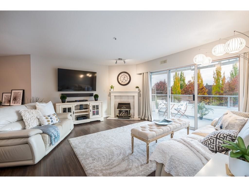listing image 1108090519417652038