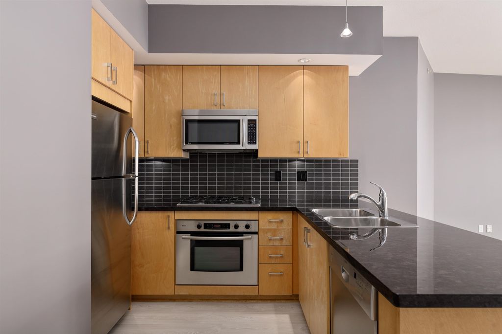 listing image 1108887035490991035