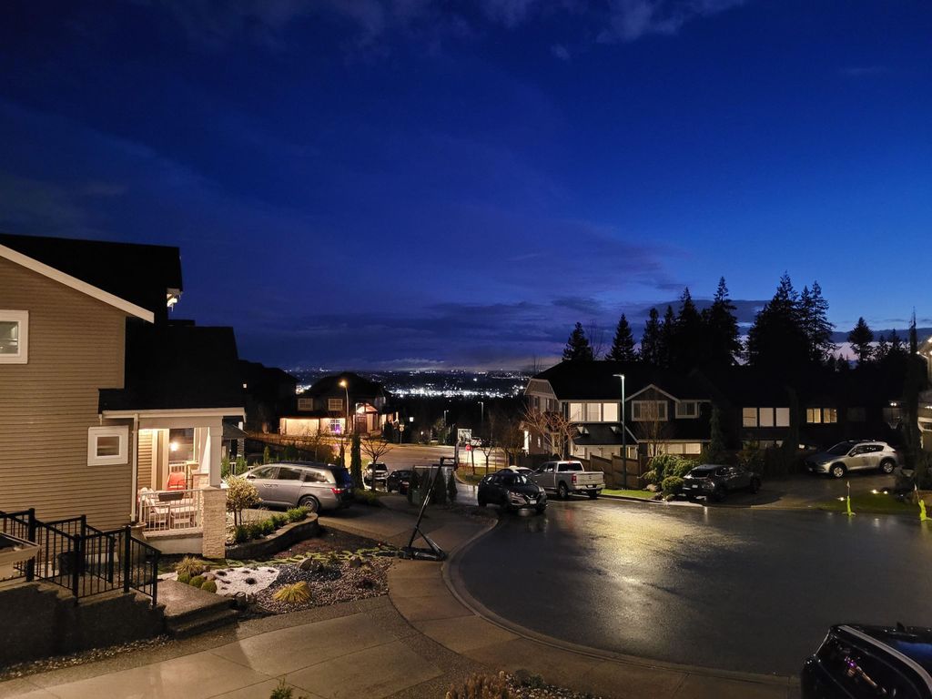 listing image 1107234402410954294