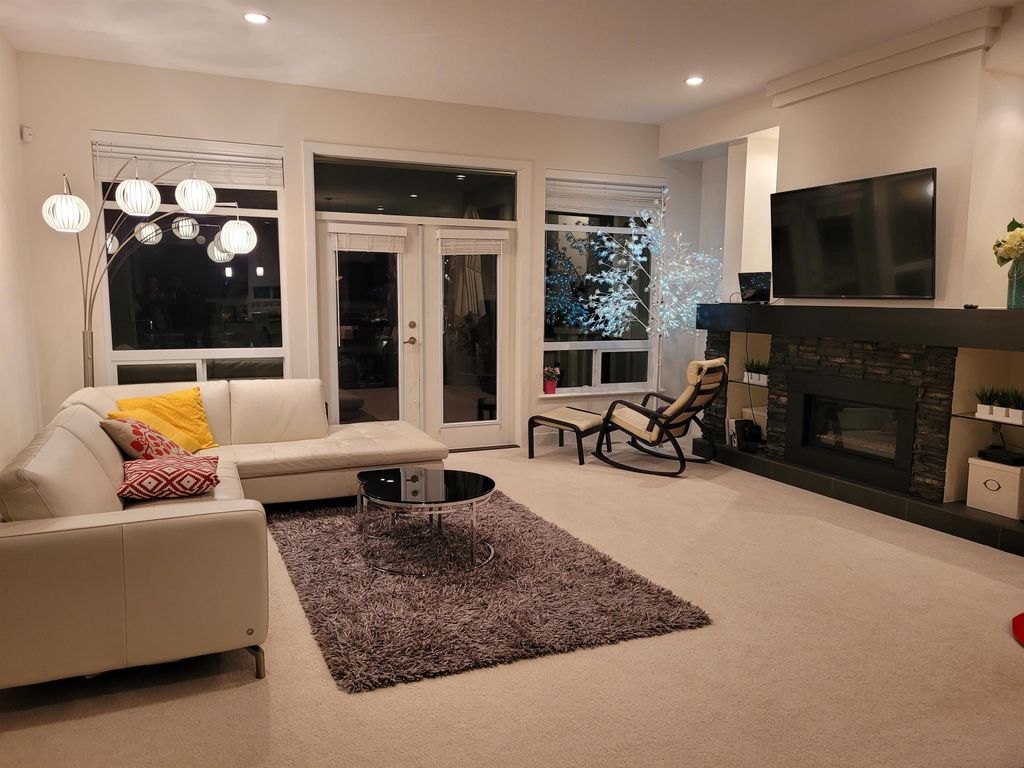 listing image 1108400895438133979