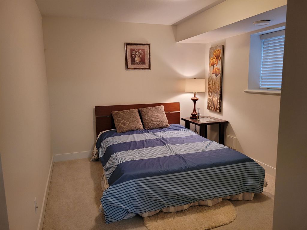 listing image 1102531967162613492