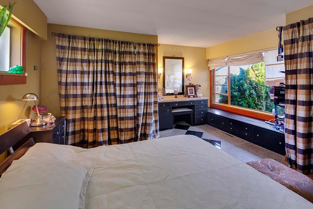 listing image 1101601238450256430