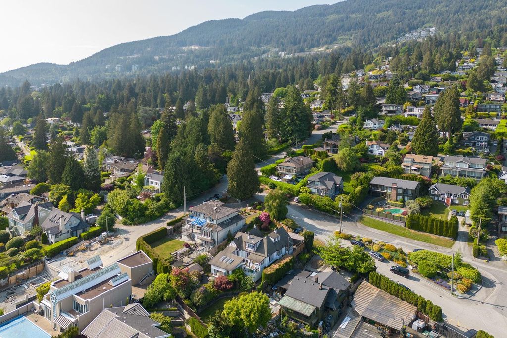listing image 1108423485071760566