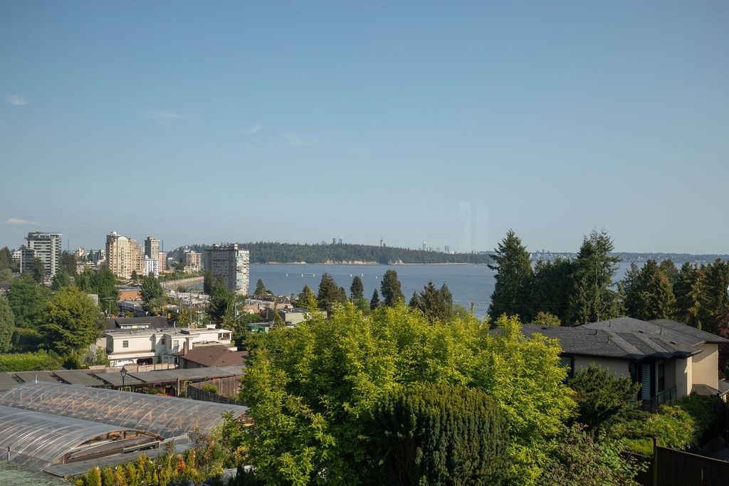 listing image 1103609966654646247