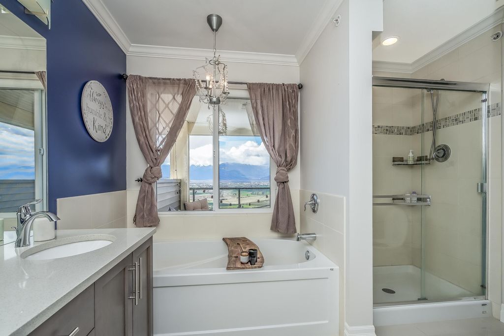 listing image 1108672145806967576