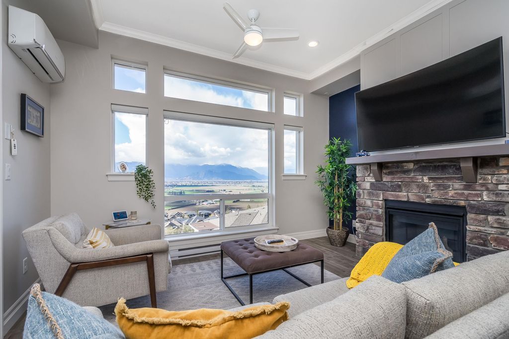 listing image 1101493353998831336