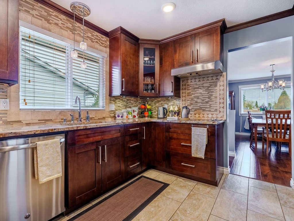 listing image 1102840968730197830