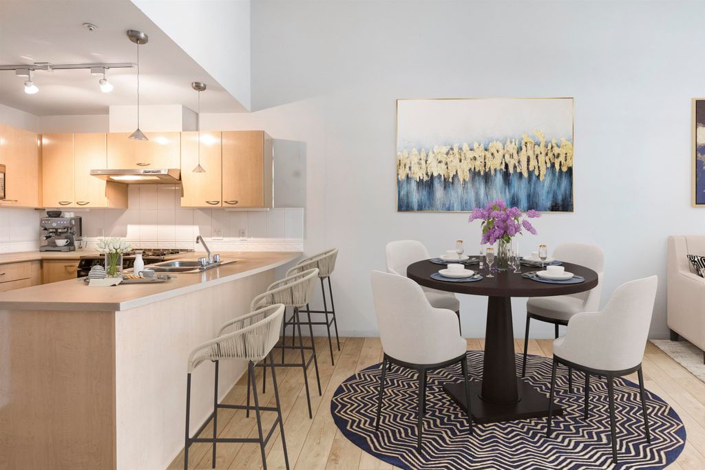 listing image 1108938244461753519