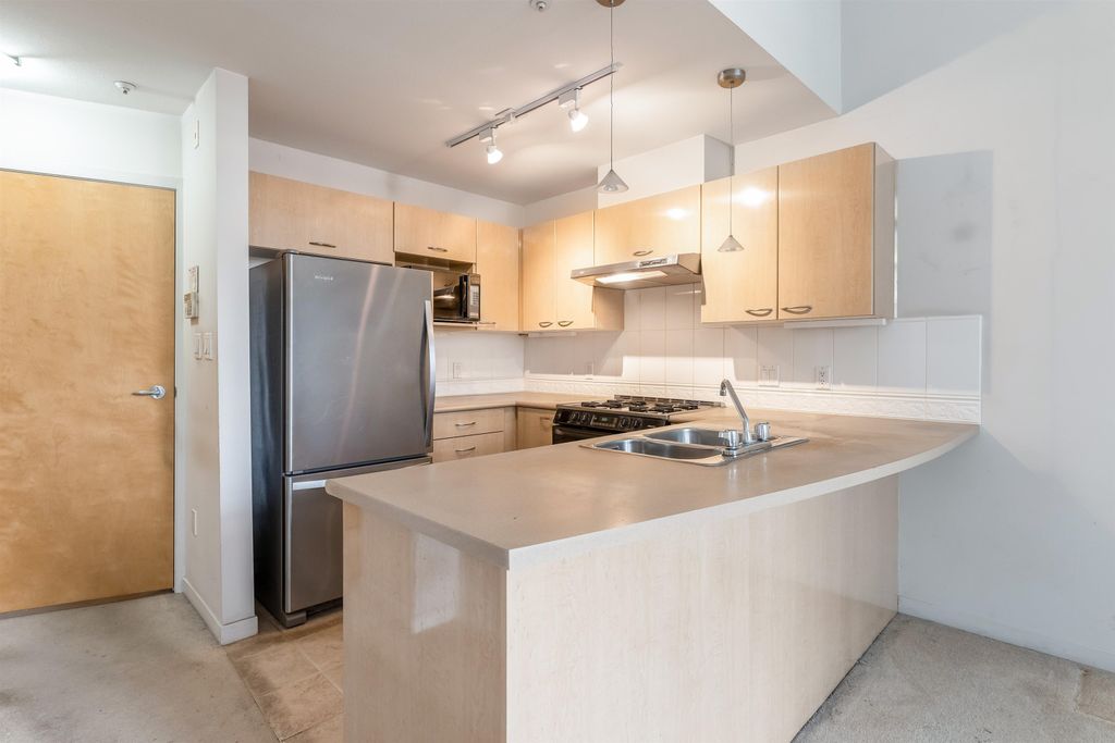 listing image 1105238577340021502