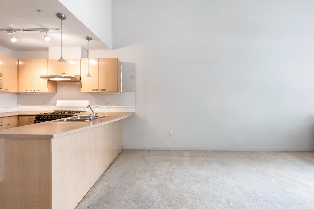 listing image 1107288562205289058