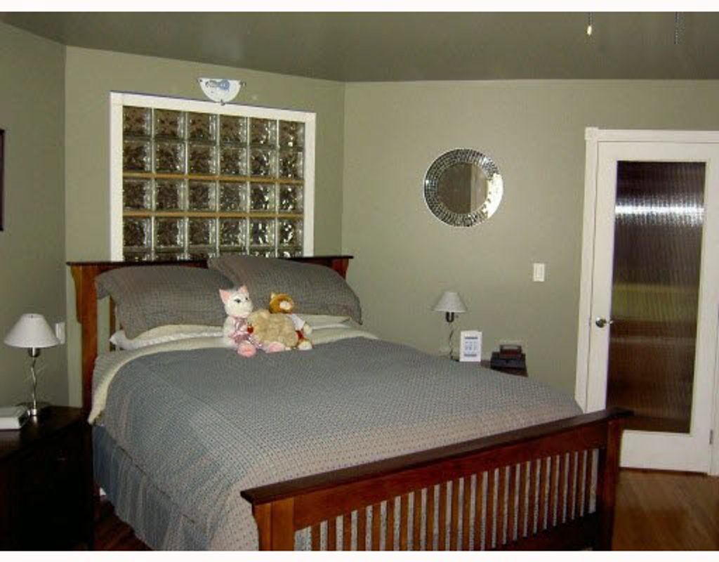 listing image 1106389416691090095