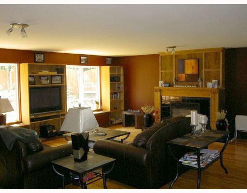 listing image 1103122119631403873