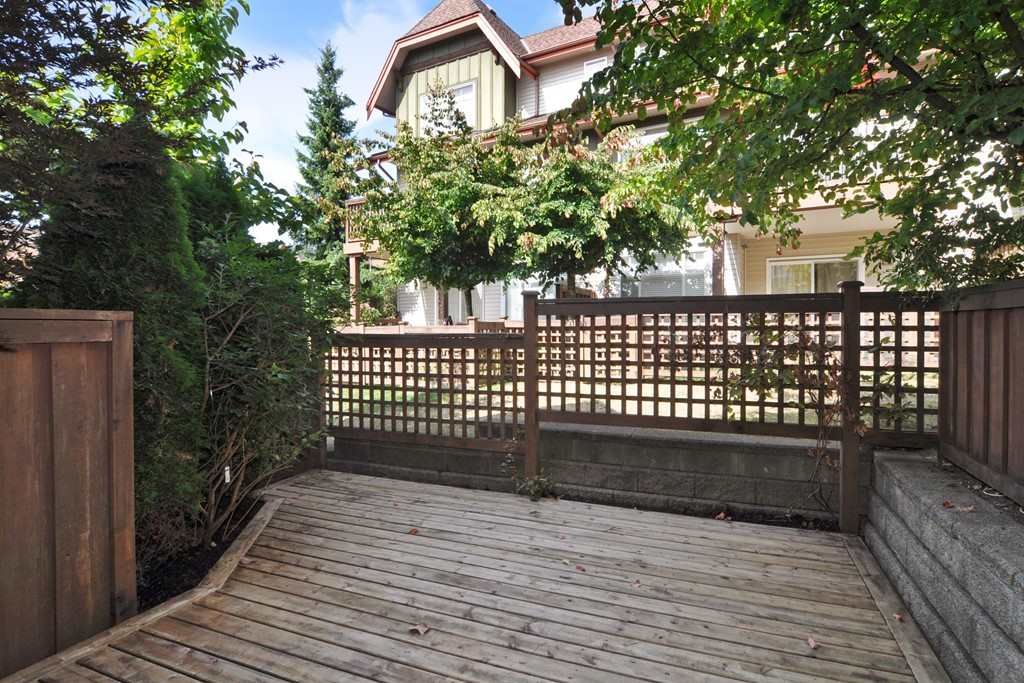 listing image 1107470952702820937