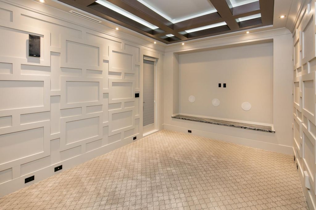 listing image 1109497746348226381