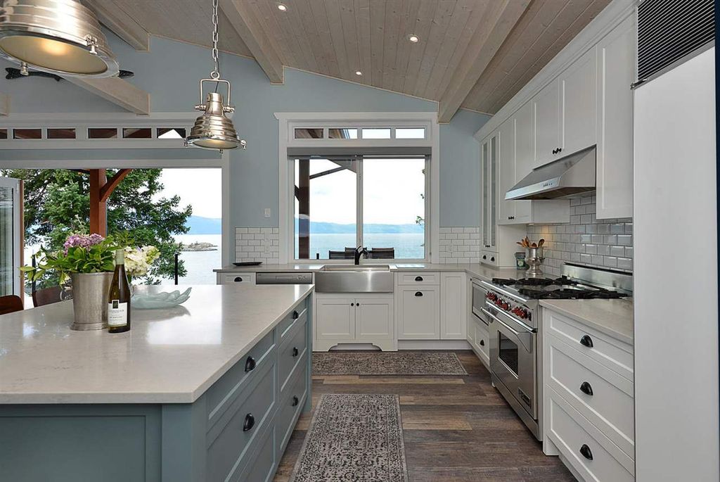 listing image 1103663400736781450