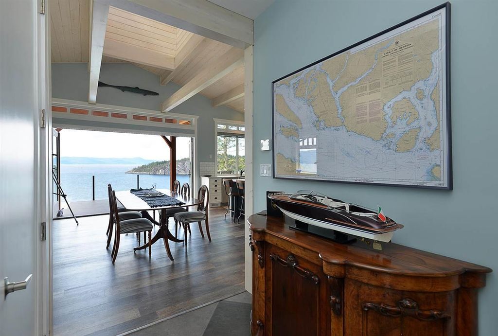 listing image 1103645168017816341