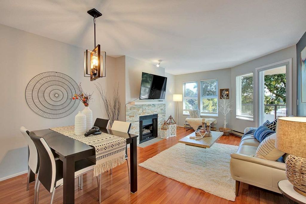 listing image 1102279656325005586