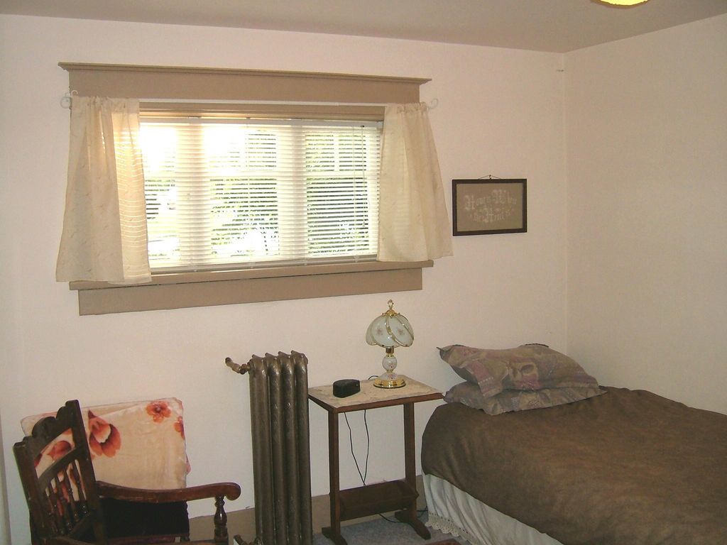 listing image 1104062581033030428