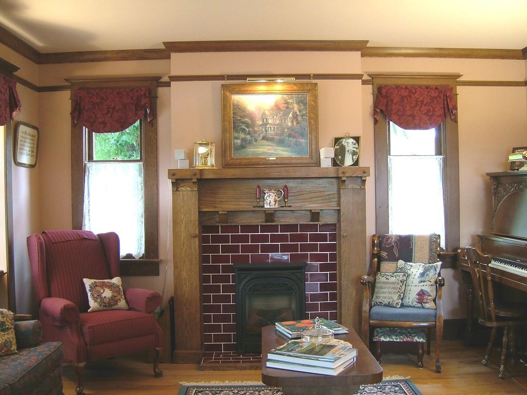 listing image 1103364517598598177