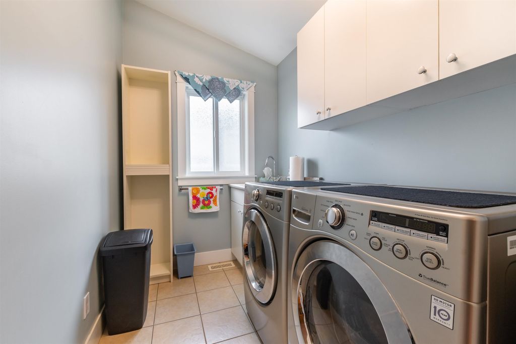 listing image 1104154263915862130