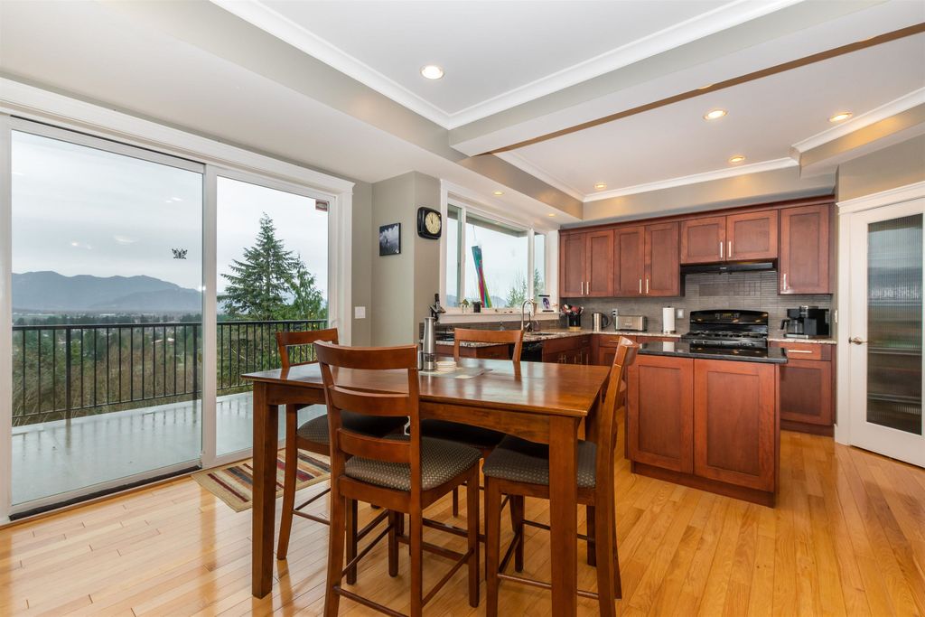 listing image 1100828393706409175