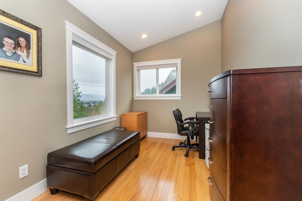 listing image 1103080294962894147