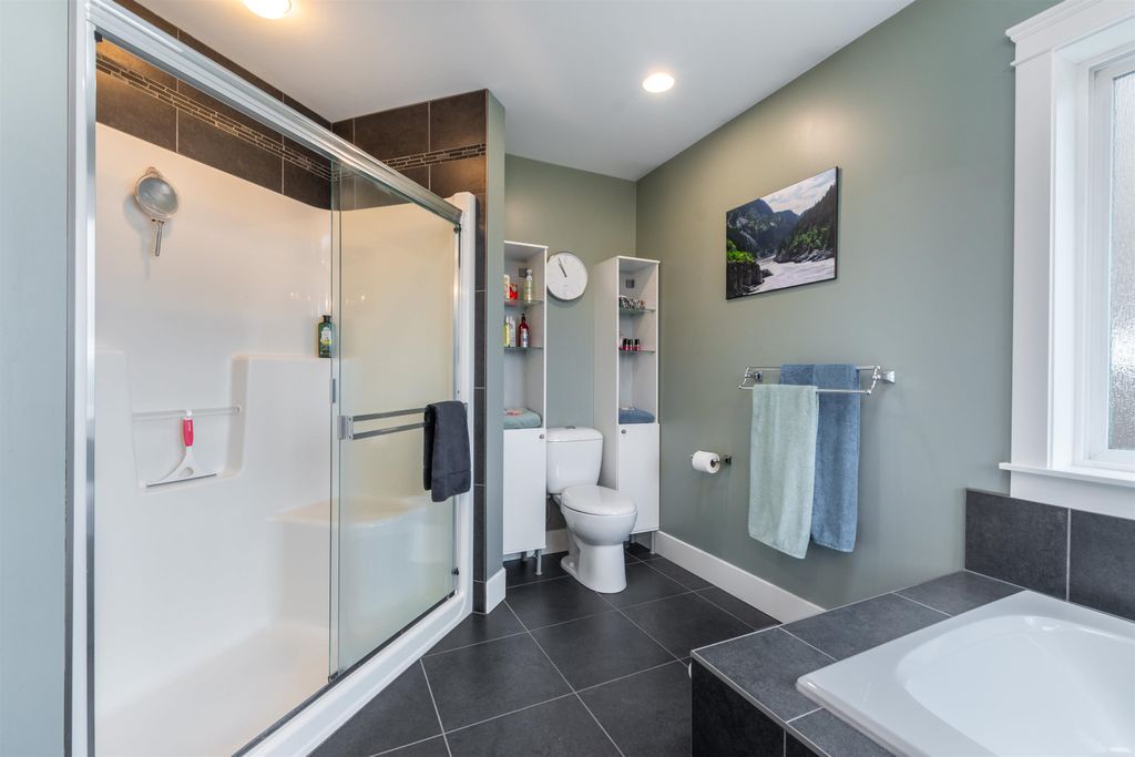 listing image 1101402716679796344