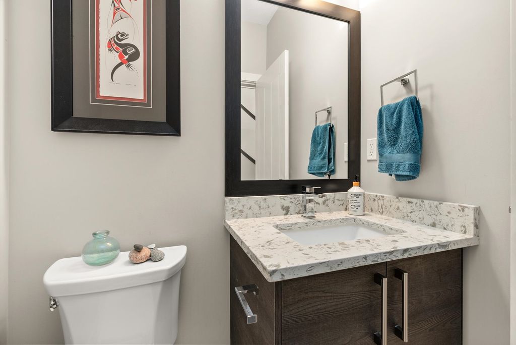 listing image 1108840141874564206