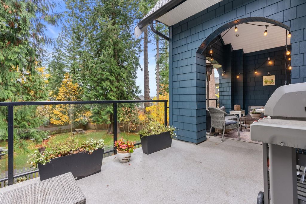 listing image 1106260606327563207