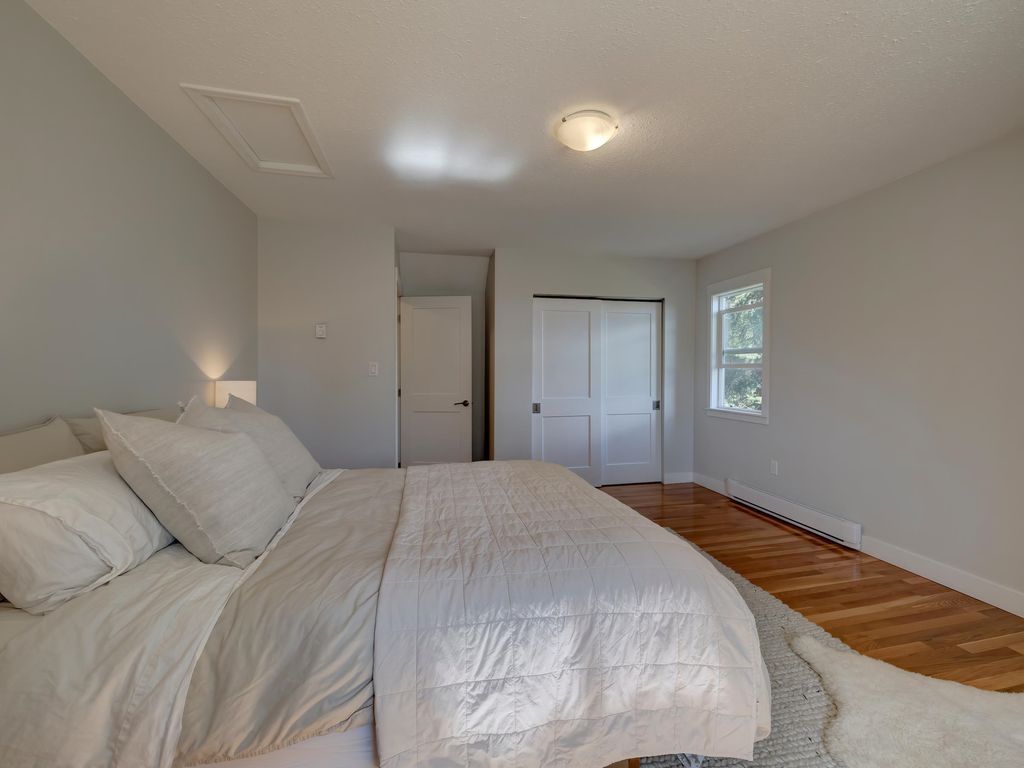 listing image 1105691080698256282