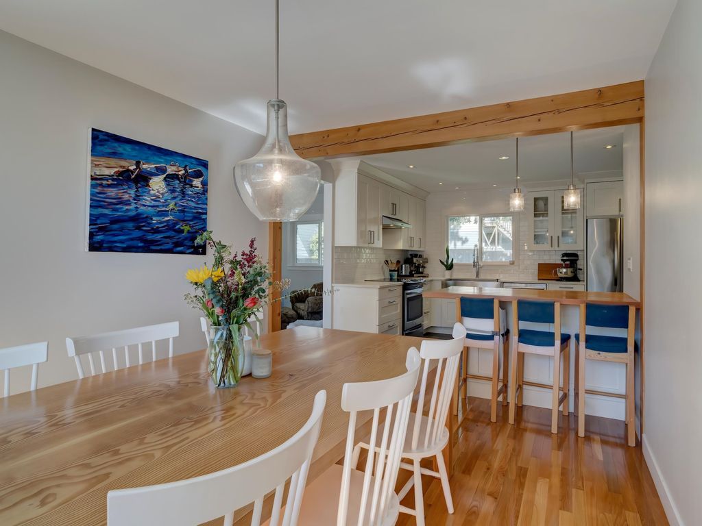 listing image 1102004306840640918