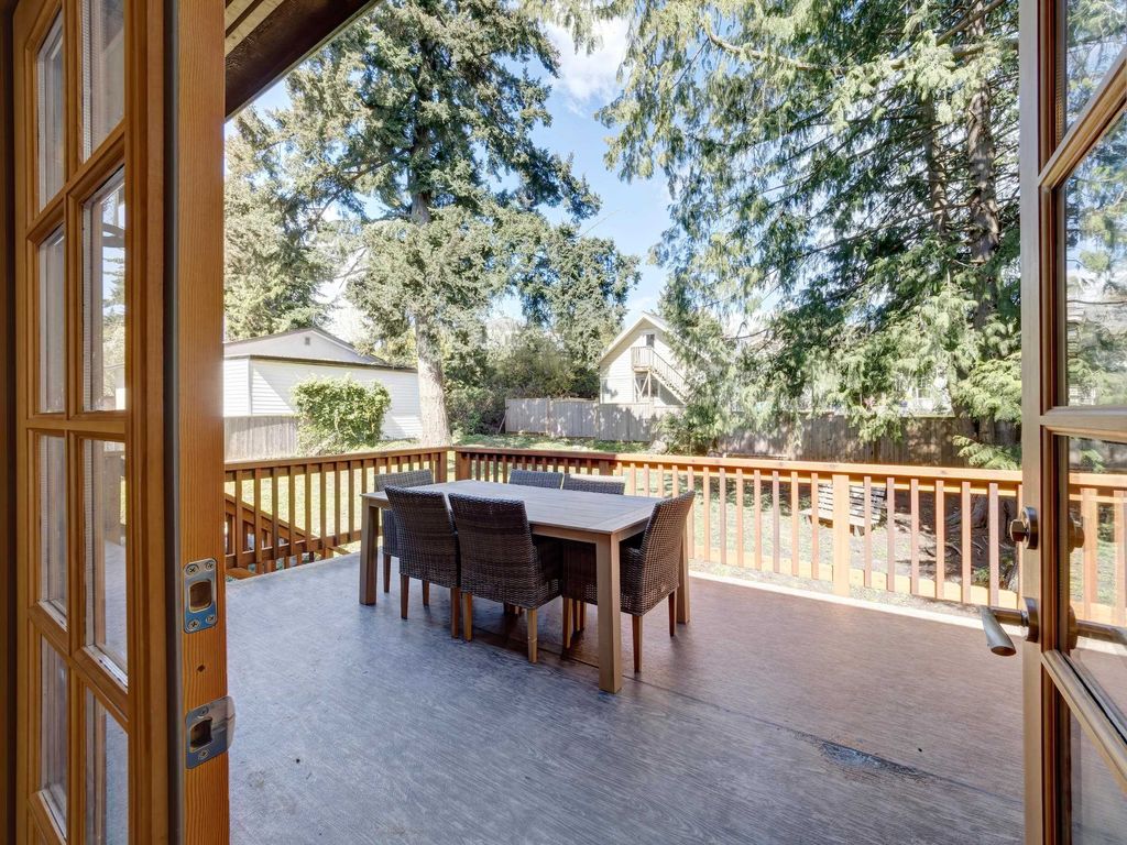 listing image 1101299051909494739